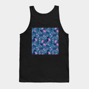 Pattern with colourful autumn leaves and flowers in neon purple and pink Tank Top